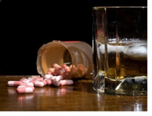 Препарат противопоказано употреблять параллельно с алкоголем