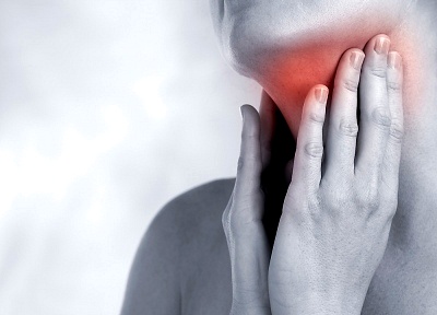 Дискомфорт в горле при глотании. Причины и лечение