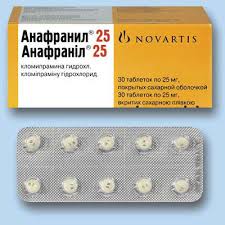 Анафранил  используется в качестве отдельного средства лечения депрессивных состояний на фоне фобий и посттравматического расстройства