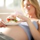 Постоянно хочется есть при беременности: способ решения проблемы