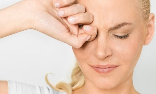 Глазной герпес: симптомы, методы лечения