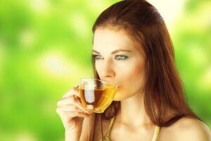 Мятный чай в небольших количествах полезен при беременности