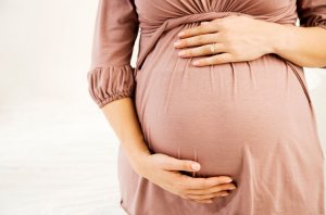 Формирование патологии происходит в утробе матери