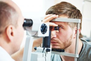 Патологические изменения в нервных волокнах глаза