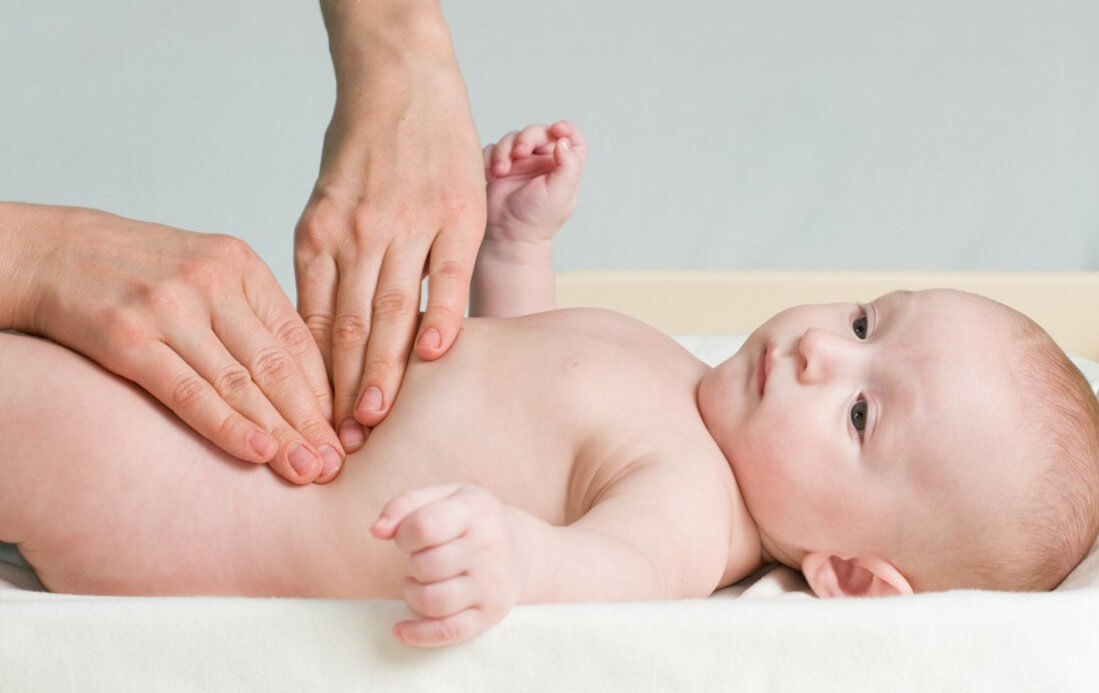 Запор у младенцев на грудном вскармливании: основные причины возникновения